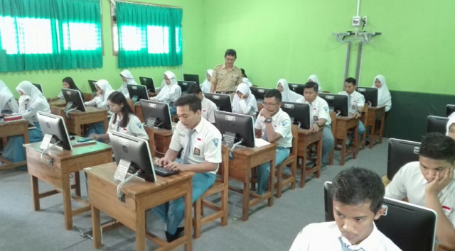 Pak Mahmudi dalam Pembelajaran Basis IT