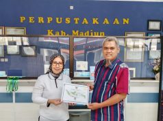 Penerimaan Sertifikat Akreditasi Perpustakaan