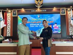 Studi Banding SMAN 2 Surabaya ke SMAN 1 Geger